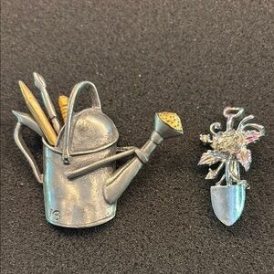 Gardening Silver and Gold Watering Can spade pin